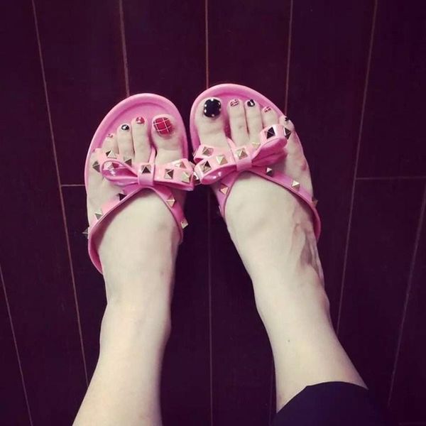 slippers fashion summer flip flops woman rivets women sandals bow knot flat girls studded cool beach slides jelly shoes 36-42, Black
slippers fashion summer flip flops woman rivets women sandals bow knot flat girls studded cool beach slides jelly shoes 36-42, Black