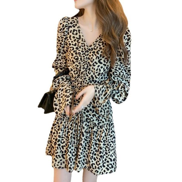 factoryxeai new and summer 2021 drawstring leopard dress spring design sense french v-neck high waist temperament skirt, White;black
factoryxeai new and summer 2021 drawstring leopard dress spring design sense french v-neck high waist temperament skirt, White;black