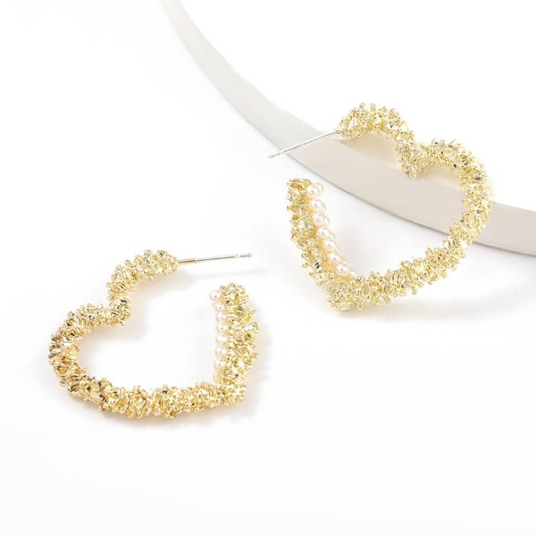 fashion simple metal imitation pearl notch heart-shaped hoop earrings female creative exaggerated party jewelry accessories & huggie, Golden;silver
fashion simple metal imitation pearl notch heart-shaped hoop earrings female creative exaggerated party jewelry accessories & huggie, Golden;silver