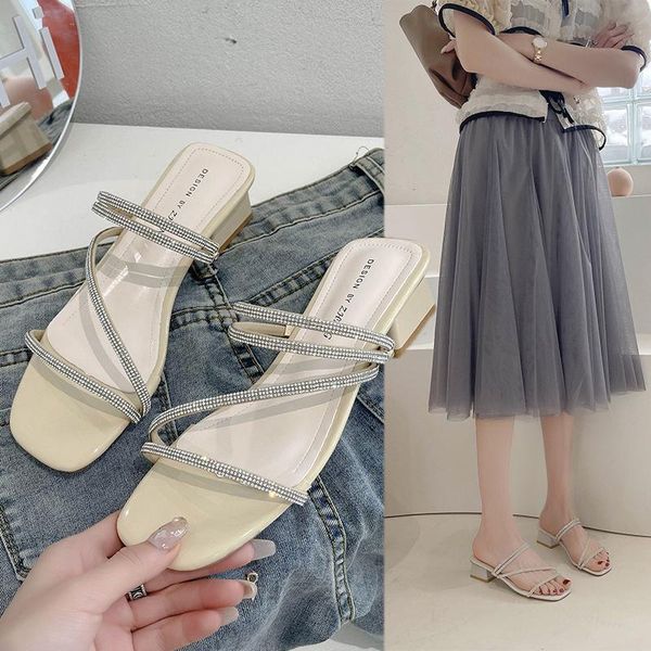 slippers shoes med ladies' square heel glitter slides fashion slipers women block jelly luxury 2021 scandals rubber crystal basi, Black
slippers shoes med ladies' square heel glitter slides fashion slipers women block jelly luxury 2021 scandals rubber crystal basi, Black