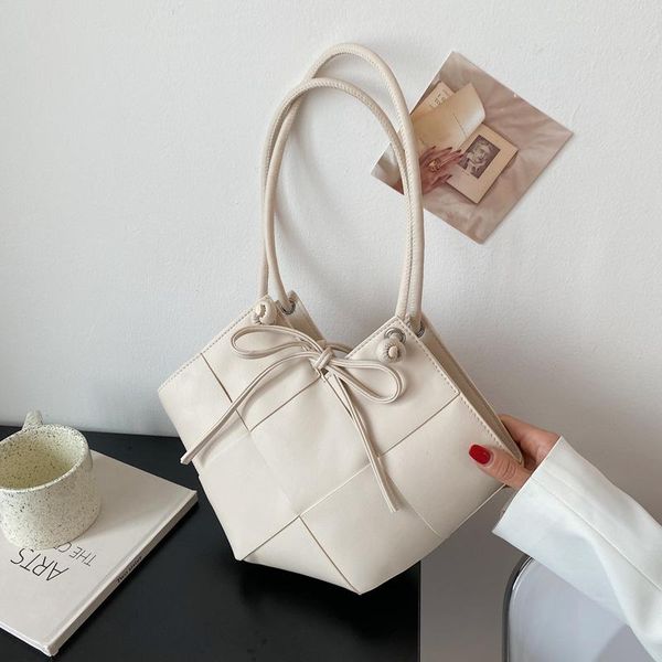 evening bags niche bag women's 2021 fashion one shoulder messenger
evening bags niche bag women's 2021 fashion one shoulder messenger