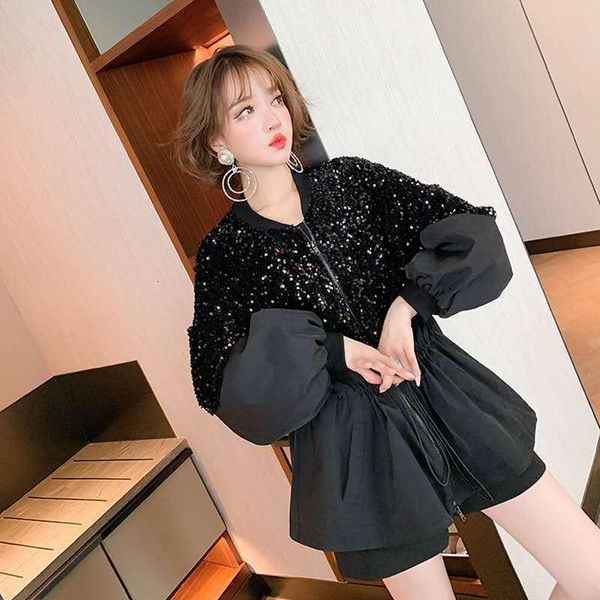 Women's Jackets European and American round neck heavy industry sequins glittering stitching zipper long sleeve short jacket women CYIC, Black;brown
Women's Jackets European and American round neck heavy industry sequins glittering stitching zipper long sleeve short jacket women CYIC, Black;brown
