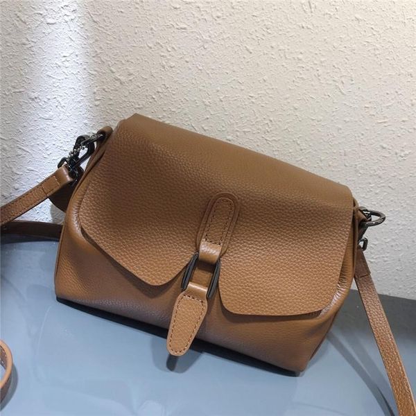 evening bags fashionable and exquisite shopping bag, the first layer of cowhide handbags, multi-color optional crossbody shoulder bag
evening bags fashionable and exquisite shopping bag, the first layer of cowhide handbags, multi-color optional crossbody shoulder bag
