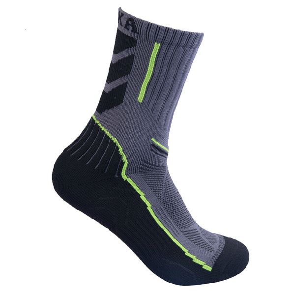 men's socks 3 pair /lot men brand high -male quick dry breathable absorb sweat antibacterial summer winter 4 season wholesale, Black
men's socks 3 pair /lot men brand high -male quick dry breathable absorb sweat antibacterial summer winter 4 season wholesale, Black
