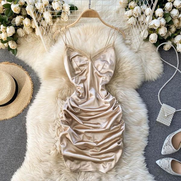 spring summer open back women dresses suspender lace v neck slim dress virtual party pleated buttock gold velvet, Black;gray
spring summer open back women dresses suspender lace v neck slim dress virtual party pleated buttock gold velvet, Black;gray