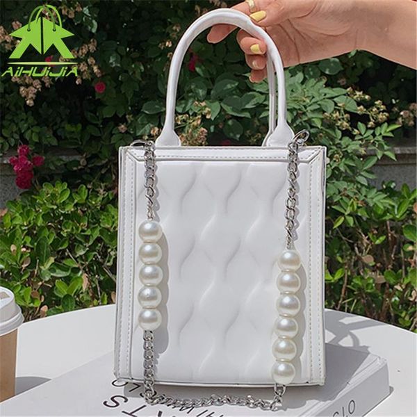 shoulder bags pu leather casual pearl chain hand fashion luxurious stripe solid color messenger trend women crossbody
shoulder bags pu leather casual pearl chain hand fashion luxurious stripe solid color messenger trend women crossbody