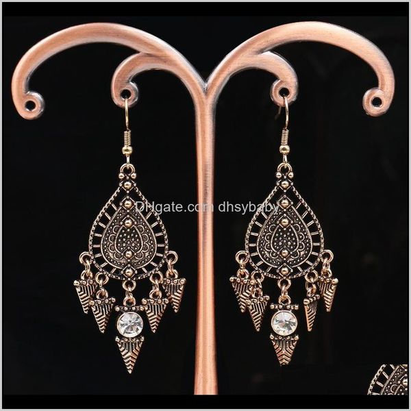 & chandelier drop delivery 2021 women bohemian punk style triangle rhinestone prsonality geometric dangle pendant fashion creative earrings, Silver
& chandelier drop delivery 2021 women bohemian punk style triangle rhinestone prsonality geometric dangle pendant fashion creative earrings, Silver
