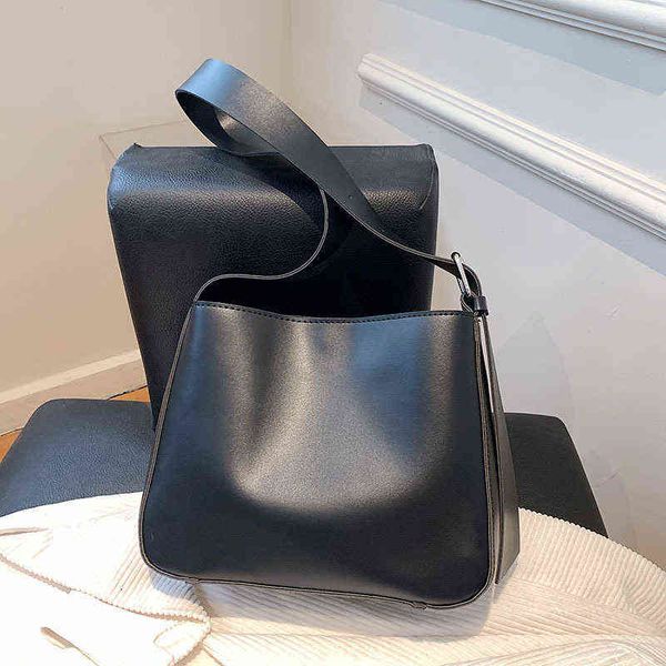 evening bags bag 2021 autumn and winter high-capacity single shoulder soft leather msenger solid color women's bag
evening bags bag 2021 autumn and winter high-capacity single shoulder soft leather msenger solid color women's bag