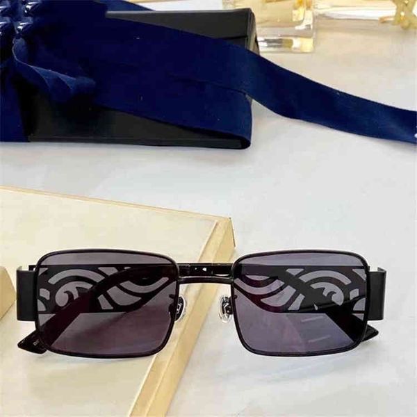 2022 factory wholesale model small square metal women's round net red anti ultraviolet big face thin sunglasses, White;black
2022 factory wholesale model small square metal women's round net red anti ultraviolet big face thin sunglasses, White;black