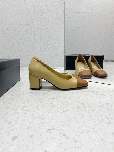 foam slides red bottoms heels chunky heel designer shoes women shoes genuine leather square toes comfort logo bottom solid slip-on size 34-4, Black
foam slides red bottoms heels chunky heel designer shoes women shoes genuine leather square toes comfort logo bottom solid slip-on size 34-4, Black