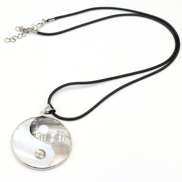 pendant necklaces natural shell necklace high-quality round temperament for romantic jewelry gifts women 46x46 mm, Silver
pendant necklaces natural shell necklace high-quality round temperament for romantic jewelry gifts women 46x46 mm, Silver