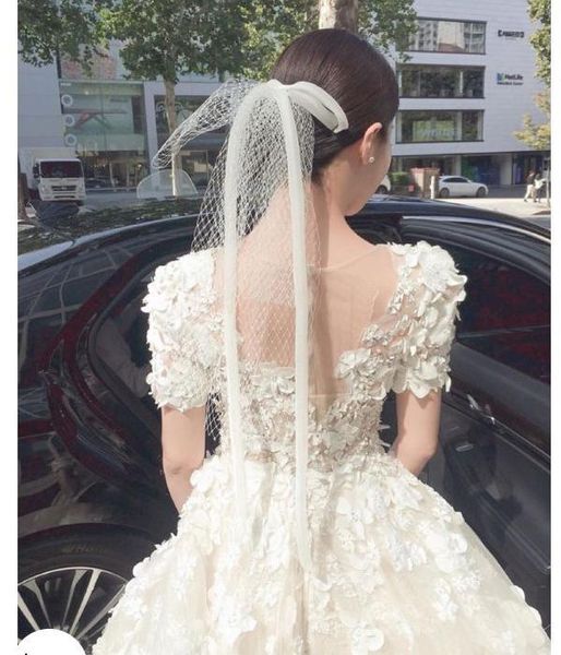 bridal veils korea women short veil with comb net ribbon 2 layers cut edge for bride party wedding 2021, Black
bridal veils korea women short veil with comb net ribbon 2 layers cut edge for bride party wedding 2021, Black
