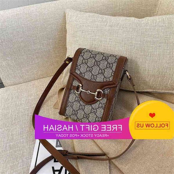 storage baagone 2021 versatile net square women red new fashion printing horseshoe buckle mobile shoulder small phone baggg bag
storage baagone 2021 versatile net square women red new fashion printing horseshoe buckle mobile shoulder small phone baggg bag