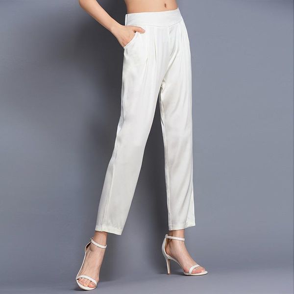 women's pants & capris 100% silk women simple design solid elastic waist pockets harem trousers fashion europe and american style, Black;white
women's pants & capris 100% silk women simple design solid elastic waist pockets harem trousers fashion europe and american style, Black;white