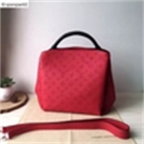 red woven shoulder 50031 red brand spring summer soft leather designer handle handbags bags handles luxury bags totes 7to7 evening cross
red woven shoulder 50031 red brand spring summer soft leather designer handle handbags bags handles luxury bags totes 7to7 evening cross