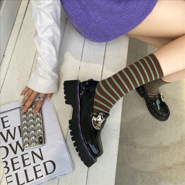 autumn thick soled mary small leather shoes women's french british style single shoes women's metal buckle leffer single shoes out, Black
autumn thick soled mary small leather shoes women's french british style single shoes women's metal buckle leffer single shoes out, Black
