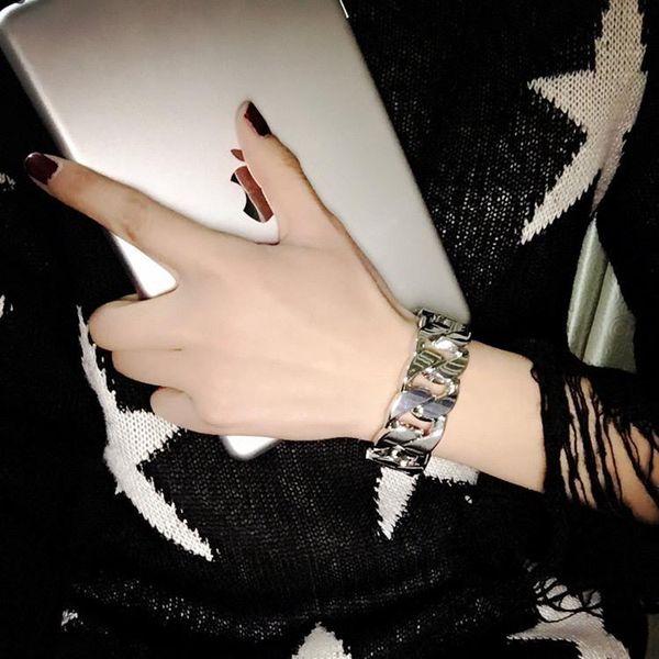 bangle punk gold silver color charm bracelets & for women men boho fashion twist metal chain bracelet jewelry accessories 2021, Black
bangle punk gold silver color charm bracelets & for women men boho fashion twist metal chain bracelet jewelry accessories 2021, Black