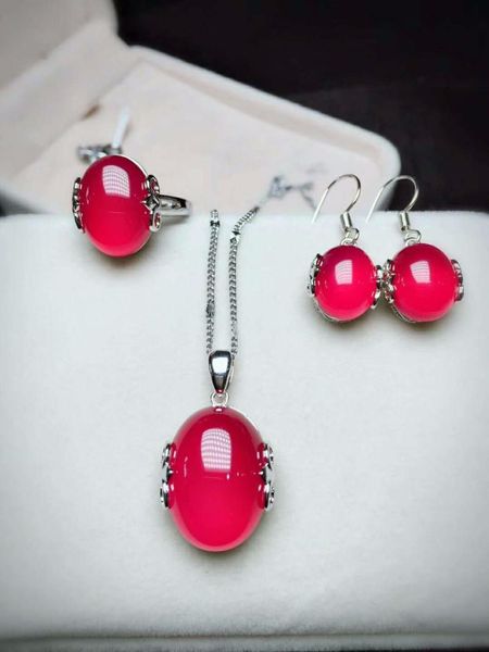 bracelet, earrings & necklace c86#925 silver inlaid natural chalcedony set, the jade face is clean and translucent, Black
bracelet, earrings & necklace c86#925 silver inlaid natural chalcedony set, the jade face is clean and translucent, Black