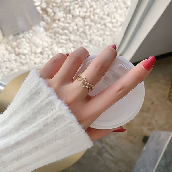 light luxury women's fashion adjustable personality niche double wave index finger ring opening, Silver
light luxury women's fashion adjustable personality niche double wave index finger ring opening, Silver