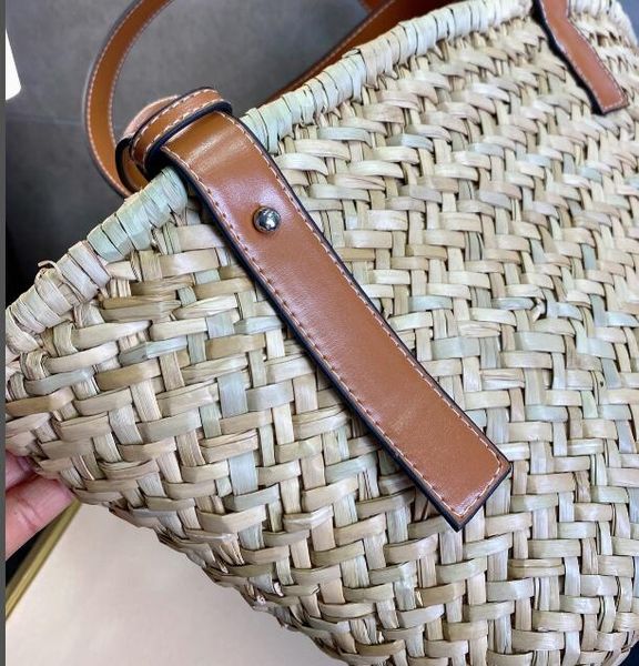 casual rattan large capacity totes designer wicker woven women handbags summer beach bali straw bag lady travel big basket purse
casual rattan large capacity totes designer wicker woven women handbags summer beach bali straw bag lady travel big basket purse