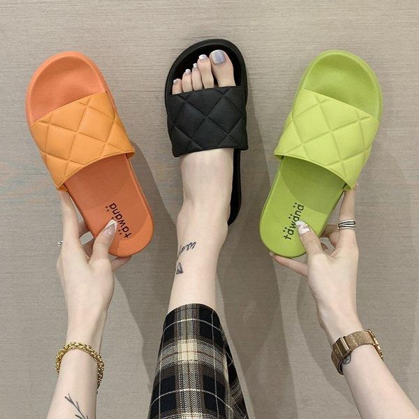 slippers for women to wear spring/summer 2021 candy beach flat flip flops sandals shoes, Black
slippers for women to wear spring/summer 2021 candy beach flat flip flops sandals shoes, Black
