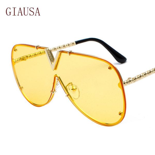 sunglasses giausapersonality trend men's v-shaped european and american style women's yellow, White;black
sunglasses giausapersonality trend men's v-shaped european and american style women's yellow, White;black