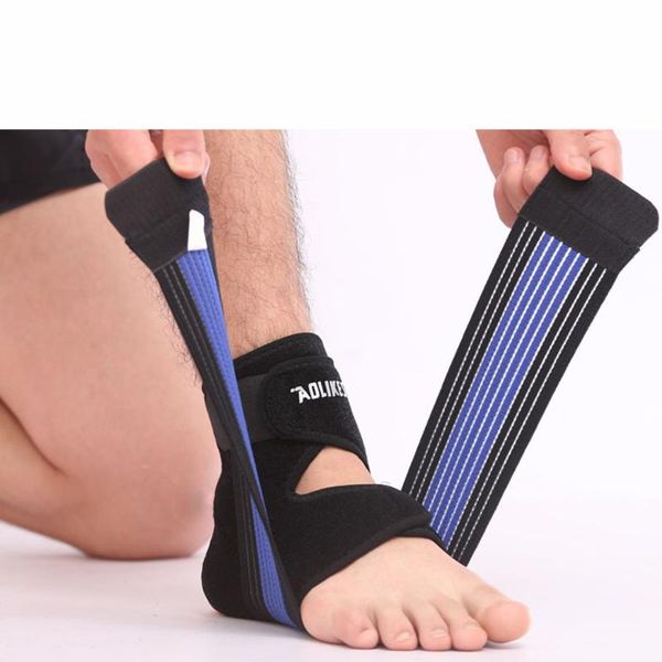 ankle support sports kinesiology tape breathable compression brace pads basketball climbing guard sport accessories, Blue;black
ankle support sports kinesiology tape breathable compression brace pads basketball climbing guard sport accessories, Blue;black