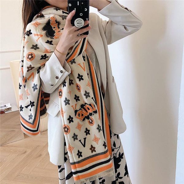 new fashion letter imitation cashmere scarf female korean dual-purpose air conditioning shawl warm student couple bib, Blue;gray
new fashion letter imitation cashmere scarf female korean dual-purpose air conditioning shawl warm student couple bib, Blue;gray