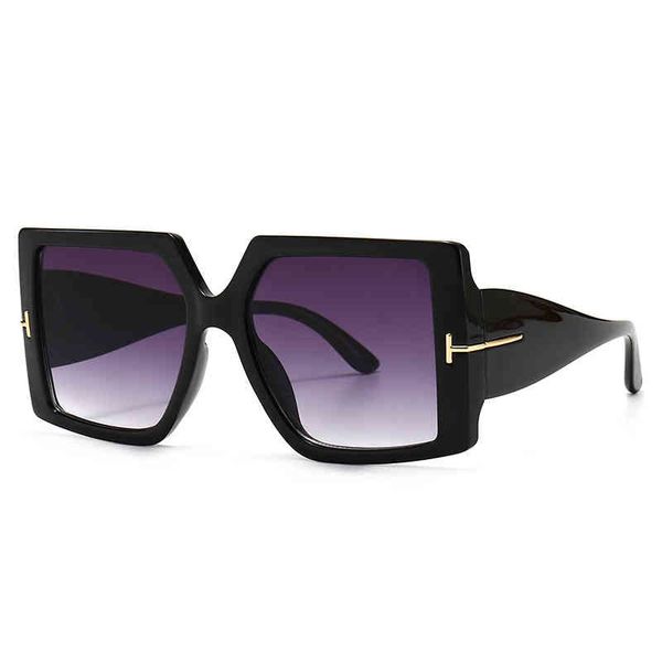 sunglasses ft0790 square modern large frame sunglasses punk fashion street, White;black
sunglasses ft0790 square modern large frame sunglasses punk fashion street, White;black