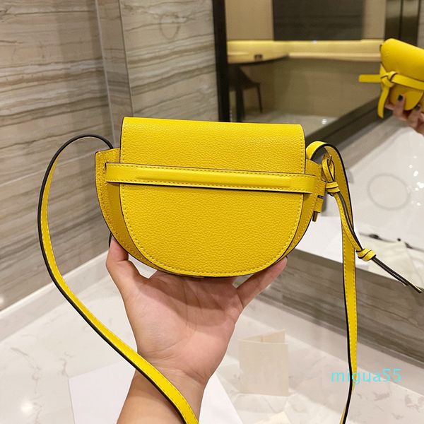 designer luxury crossbody bag shoulder bags cross body saddle purse wallet genuine leather fashion brand high-quality 4 colors
designer luxury crossbody bag shoulder bags cross body saddle purse wallet genuine leather fashion brand high-quality 4 colors