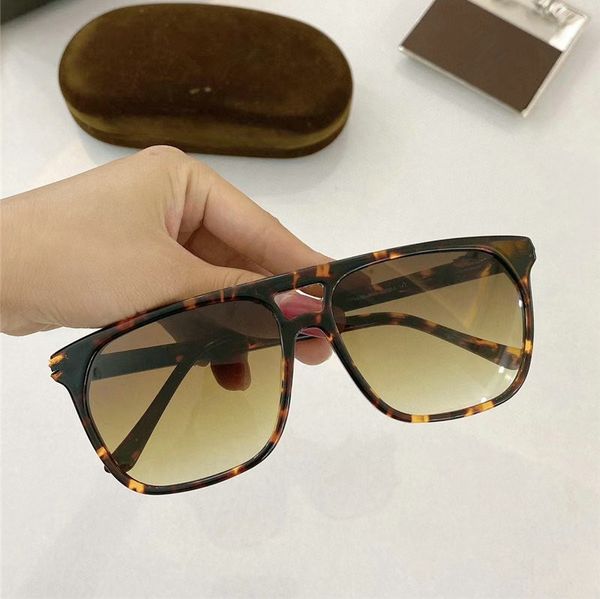 2021 designers sunglasses luxury sunglasses stylish fashion polarized for mens womens glass uv400 tom f tf211 5178 52 211, White;black
2021 designers sunglasses luxury sunglasses stylish fashion polarized for mens womens glass uv400 tom f tf211 5178 52 211, White;black