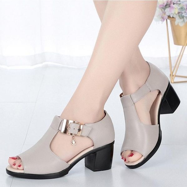 fashion pumps casual summer buckle strap pu woman 2021 women peep toe sandals female shoes chain mid heels comfort dress, Black
fashion pumps casual summer buckle strap pu woman 2021 women peep toe sandals female shoes chain mid heels comfort dress, Black