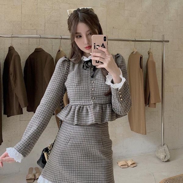 herfst vrouwen suits lace stiksels womens dresses lange mouwen jas hoge taille plaid tas hip a lijn mode twee stukken, White
herfst vrouwen suits lace stiksels womens dresses lange mouwen jas hoge taille plaid tas hip a lijn mode twee stukken, White