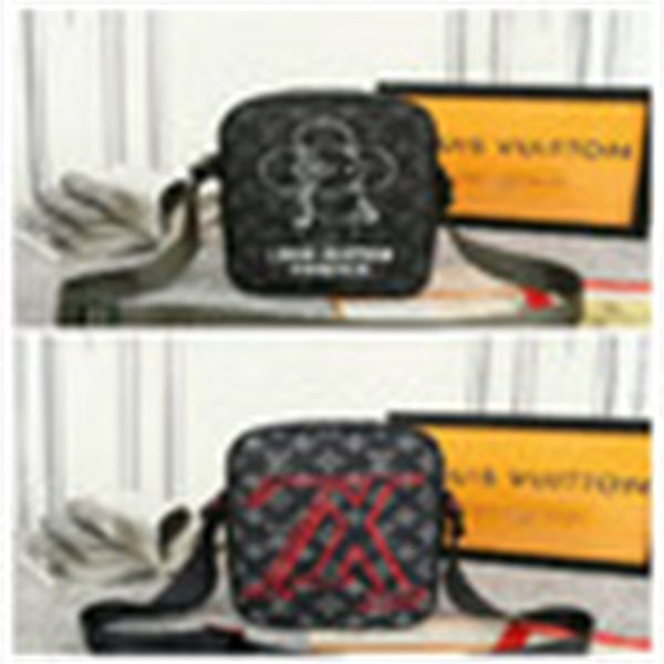 m43677 handbag men messenger crossbody bags shoulder bags business bags pouches 3zc2, Red;black
m43677 handbag men messenger crossbody bags shoulder bags business bags pouches 3zc2, Red;black