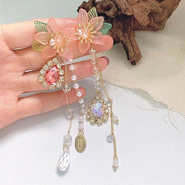 dangle & chandelier korean elegant flower drop women earrings 2021 trend ladies fashion crystal jewelry, Silver
dangle & chandelier korean elegant flower drop women earrings 2021 trend ladies fashion crystal jewelry, Silver