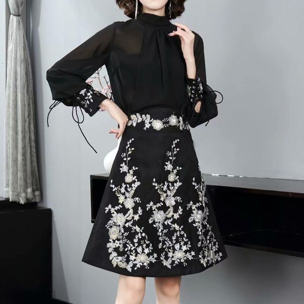 autumn ethnic style retro-embroidered bow chiffon fine trim stocking skirt of women two-piece, Black
autumn ethnic style retro-embroidered bow chiffon fine trim stocking skirt of women two-piece, Black