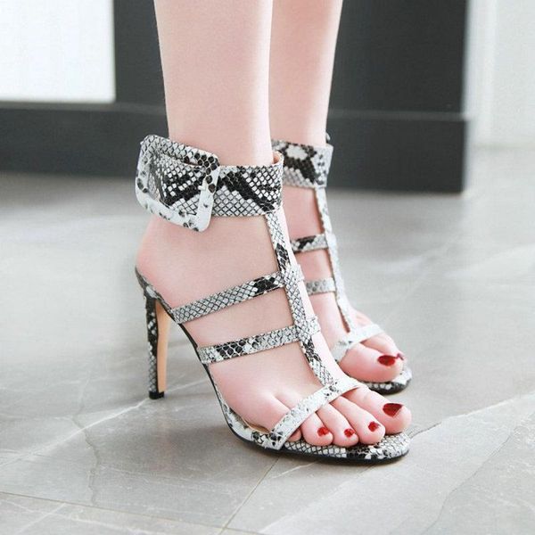 sianie tianie 2021 summer silver gold party wedding shoes for woman bandage buckle strap lady high heels gladiator sandals, Black
sianie tianie 2021 summer silver gold party wedding shoes for woman bandage buckle strap lady high heels gladiator sandals, Black