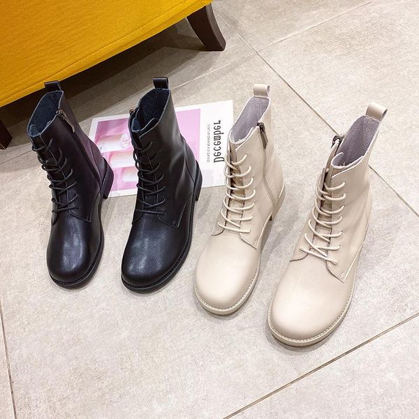 boots thick heel natural women's short round head front lace up in autumn winter 2021 black
boots thick heel natural women's short round head front lace up in autumn winter 2021 black