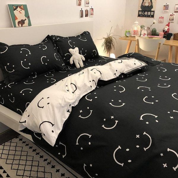 bedding sets smile printting set comfort duvet cover super soft bed linen
bedding sets smile printting set comfort duvet cover super soft bed linen