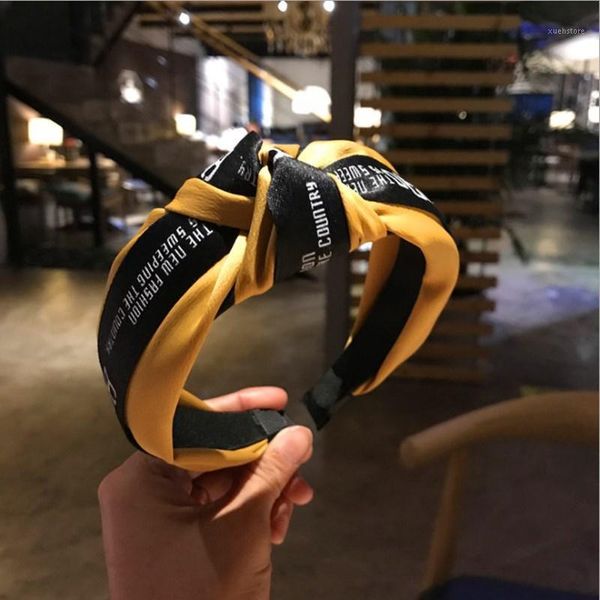 fashion boutique hair accessories women's retro style letter band knotted holiday wind wide side hairband headband headwear1
fashion boutique hair accessories women's retro style letter band knotted holiday wind wide side hairband headband headwear1