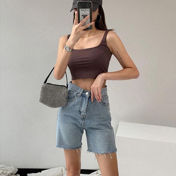 high waist bermuda shorts vintage blue straight casual women denim jeans fashion female slim short 2021 summer women's 
high waist bermuda shorts vintage blue straight casual women denim jeans fashion female slim short 2021 summer women's