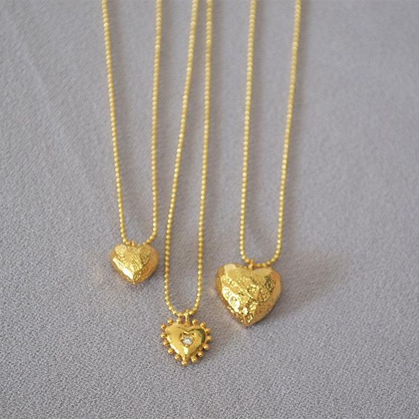 pendant necklaces fashion niche simple retro concave and convex pattern love brass bean chain necklace female, Silver
pendant necklaces fashion niche simple retro concave and convex pattern love brass bean chain necklace female, Silver