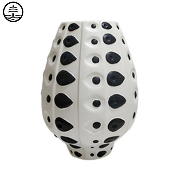 vases bao guang ta simple and modern white black ceramics vase creative living room tv cabinet home decor flower arrangement a2883
vases bao guang ta simple and modern white black ceramics vase creative living room tv cabinet home decor flower arrangement a2883