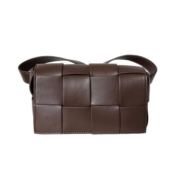 waist bags 2021 woven women's fashionable breast cow leather waists from the vintage bag chain white purse
waist bags 2021 woven women's fashionable breast cow leather waists from the vintage bag chain white purse