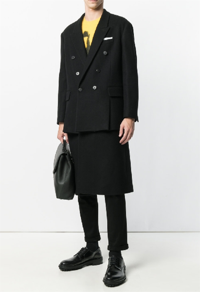 men's trench coats autumn and winter pure color lapel y-type breasted shoulder woolen coat pocket black white splicing design, Tan;black
men's trench coats autumn and winter pure color lapel y-type breasted shoulder woolen coat pocket black white splicing design, Tan;black