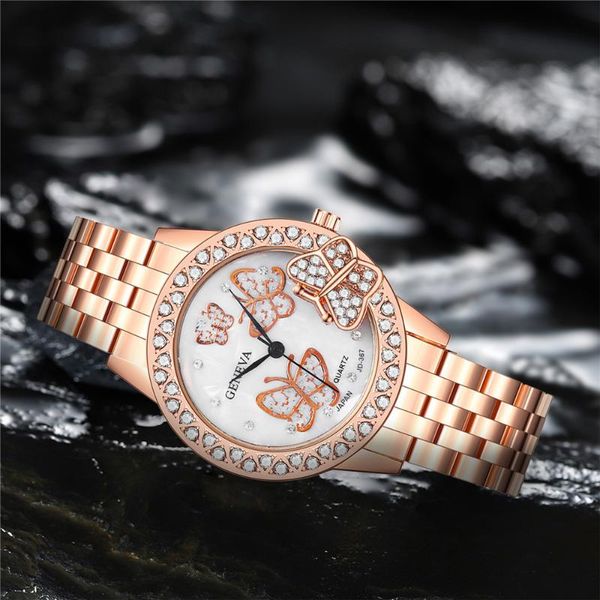 wristwatches women diamond butterfly bracelet watches luxury quartz rhinestone geneva wrist relogio feminino, Slivery;brown
wristwatches women diamond butterfly bracelet watches luxury quartz rhinestone geneva wrist relogio feminino, Slivery;brown