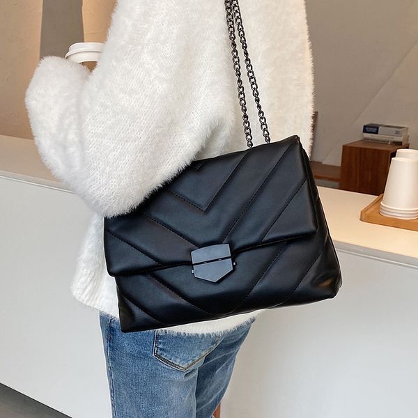 v-line crossbody bags female pu leather messenger 2021 fashion chains women shoulde bags simple bolso mujer, Black;red
v-line crossbody bags female pu leather messenger 2021 fashion chains women shoulde bags simple bolso mujer, Black;red