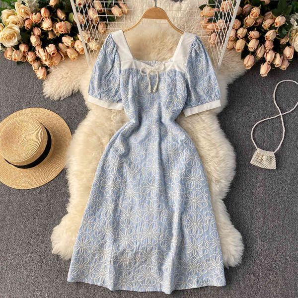 two piece dress women's summer vintage style flowers embroidered square collar short sleeve a-line midi 2021 fashion korean br8t, White
two piece dress women's summer vintage style flowers embroidered square collar short sleeve a-line midi 2021 fashion korean br8t, White