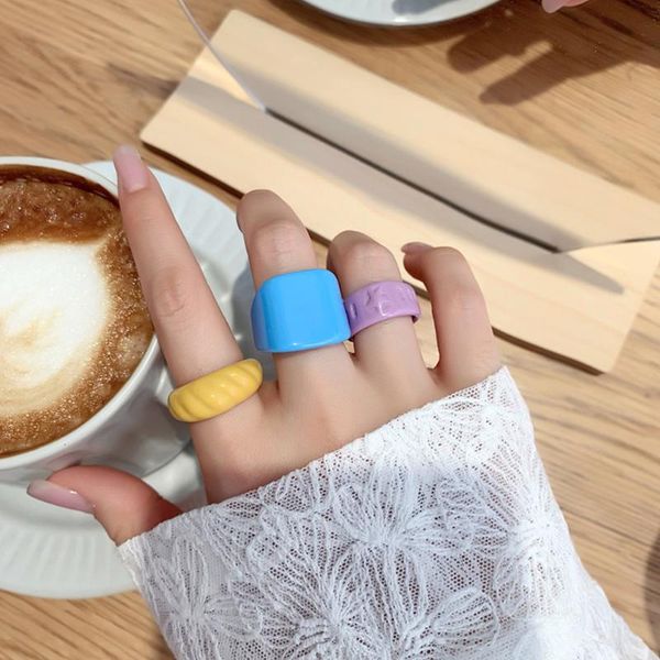 fashion geometric acrylic resin candy color open ring for women solid twisted croissant rings statement party jewelry wedding, Slivery;golden
fashion geometric acrylic resin candy color open ring for women solid twisted croissant rings statement party jewelry wedding, Slivery;golden
