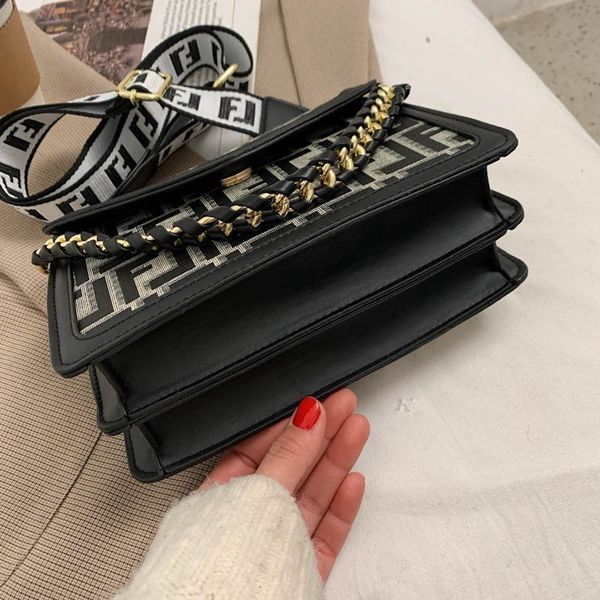 fashion handbag 70% off outlet store online bag women new trend style single shoulder diagonal cross small square chain bag
fashion handbag 70% off outlet store online bag women new trend style single shoulder diagonal cross small square chain bag